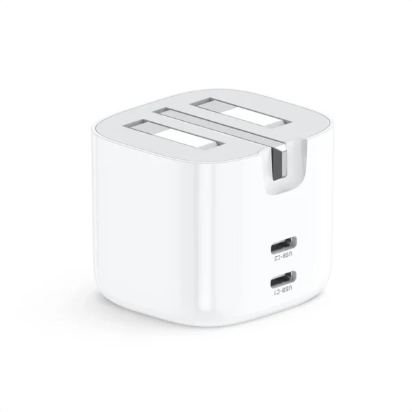 UGREEN-DUAL-USB-C-Fast-Charger-40W-01